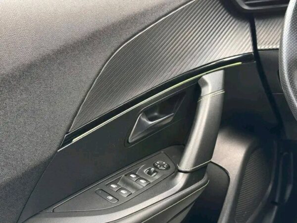 Peugeot 2008 BlueHDi