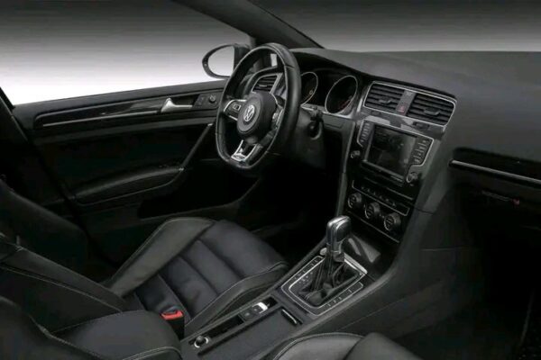 2025/08/1756462058210.jpg Volkswagen Golf 1.4 TSI