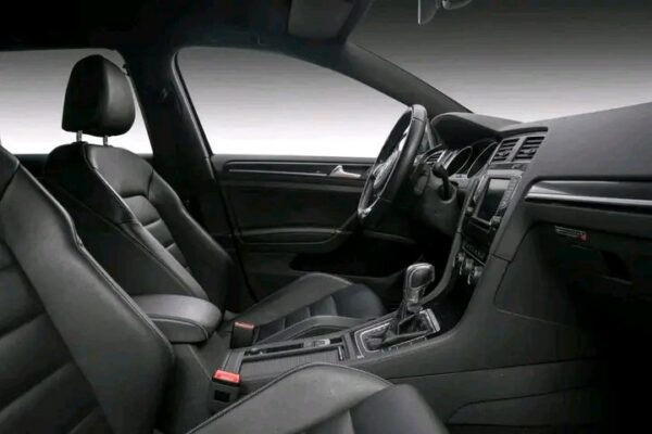 2025/08/1756462065731.jpg Volkswagen Golf 1.4 TSI