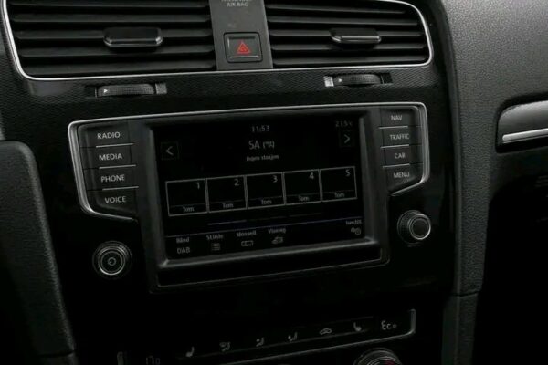 2025/08/1756462079292.jpg Volkswagen Golf 1.4 TSI