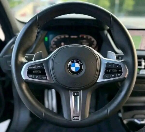 2025/08/1756462184300.jpg BMW 1 Series M135i xDrive