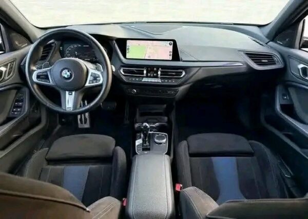 2025/08/1756462196232.jpg BMW 1 Series M135i xDrive